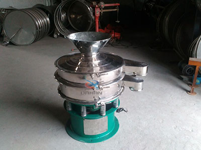 600型振動(dòng)篩 600型振動(dòng)篩